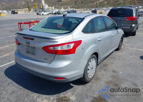2012 Ford Focus Se из США, поврежденный, VIN 1FAHP3F20CL155455